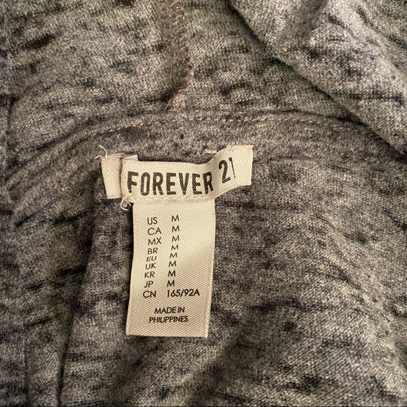 Forever 21 cropped hoodie - Picture 3 of 3
